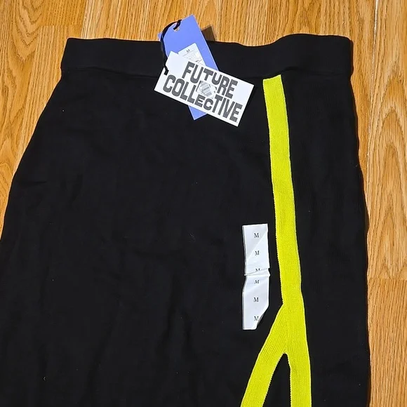 NWT Future Collective pencil skirt with slit. Black and neon yellow/green - Picture 3 of 6